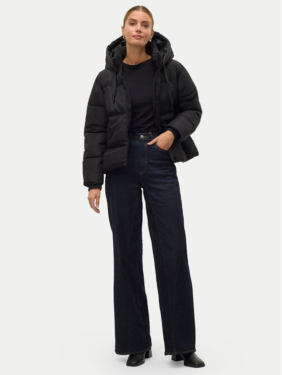 Vero Moda Vero Moda Зимова куртка Sophie 10311196 Чорний Regular Fit