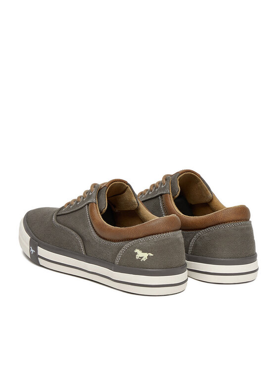 Mustang Mustang Sneakers aus Stoff 4072-315 Beige