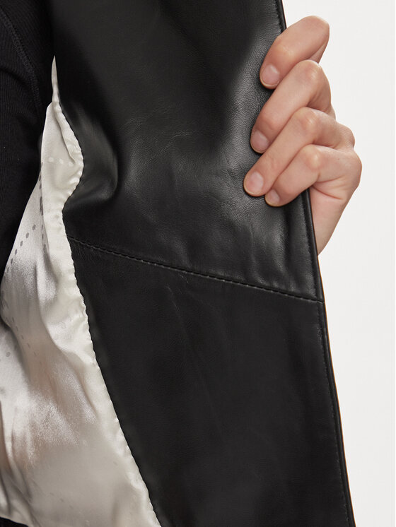 Patrizia Pepe Patrizia Pepe Μπουφάν δερμάτινο CO0361/L1HZ-K103 Μαύρο Regular Fit