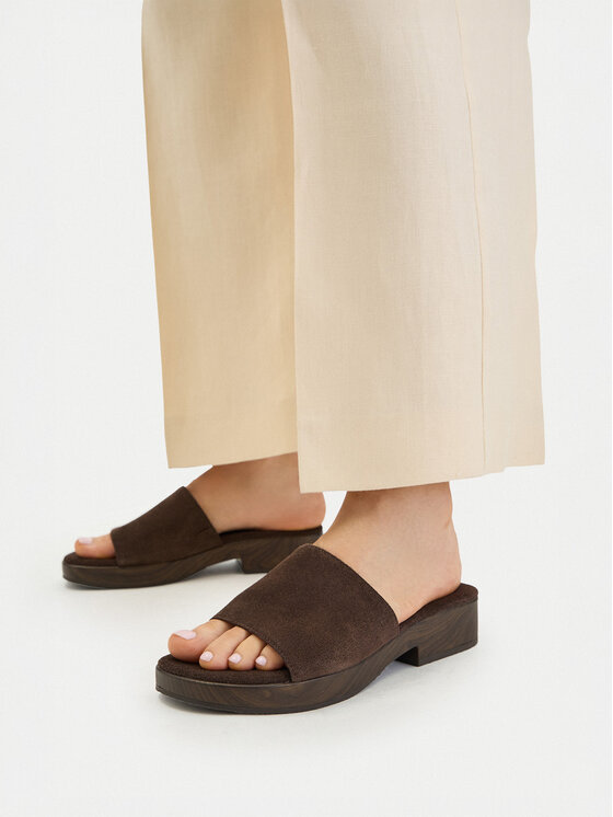 GINO ROSSI GINO ROSSI Plätud EO-LZRL0558-84 Pruun