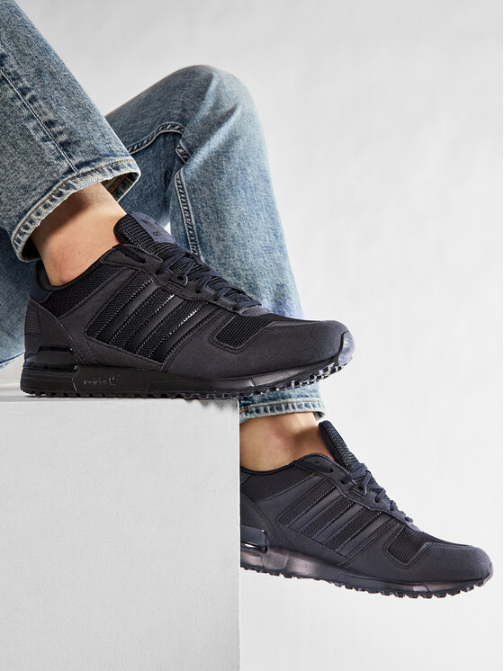 adidas Снікерcи Zx 700 FZ2818 Чорний | Modivo.ua