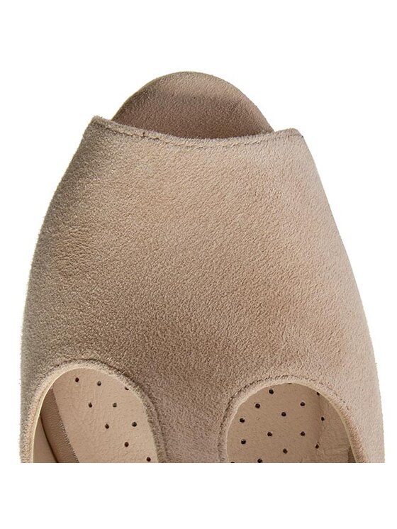 Clarks kendra flower online