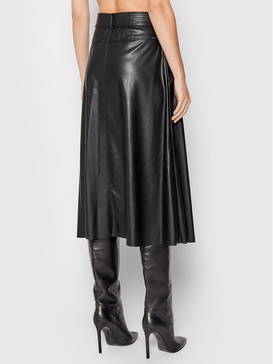 Gonna in similpelle WF1027 E0392 Nero Regular Fit