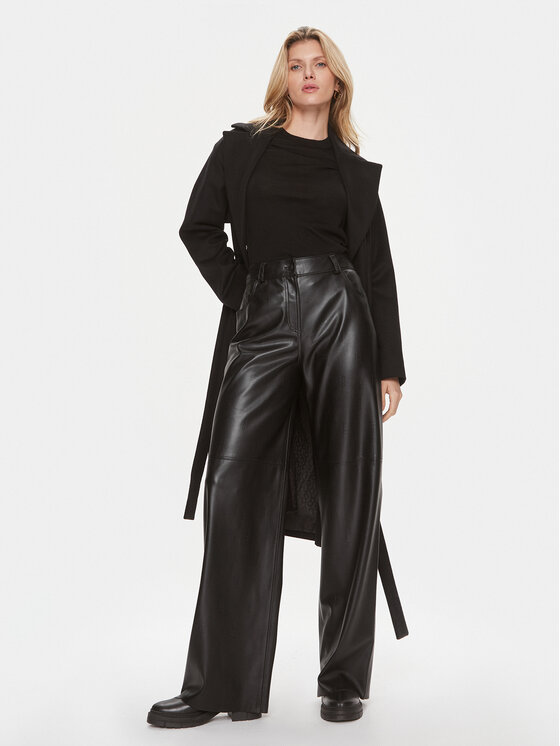 HUGO Hugo Hose aus Kunstleder Hugara-1 50493335 Schwarz Relaxed Fit