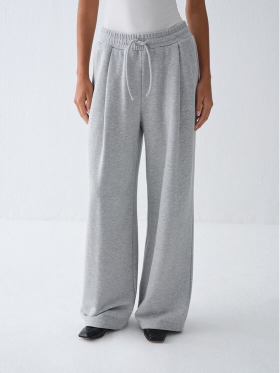 La Mania La Mania Spodnie dresowe ALEN Szary jasny Basic Fit