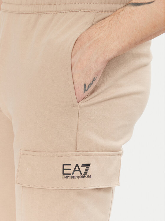 EA7 Emporio Armani EA7 Emporio Armani Sporta bikses 8NPP67 PJVRZ U6155 Bēšs Regular Fit