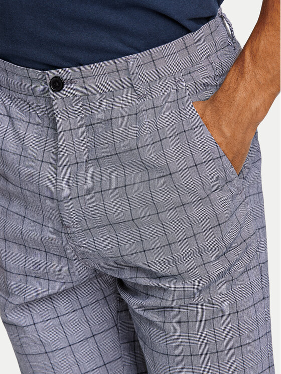 Lindbergh Lindbergh Szorty materiałowe 30-505024 Niebieski Wide Fit