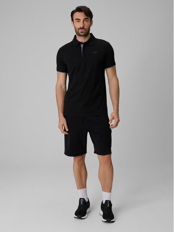 4F 4F Szorty sportowe PLAYER Czarny Regular Fit
