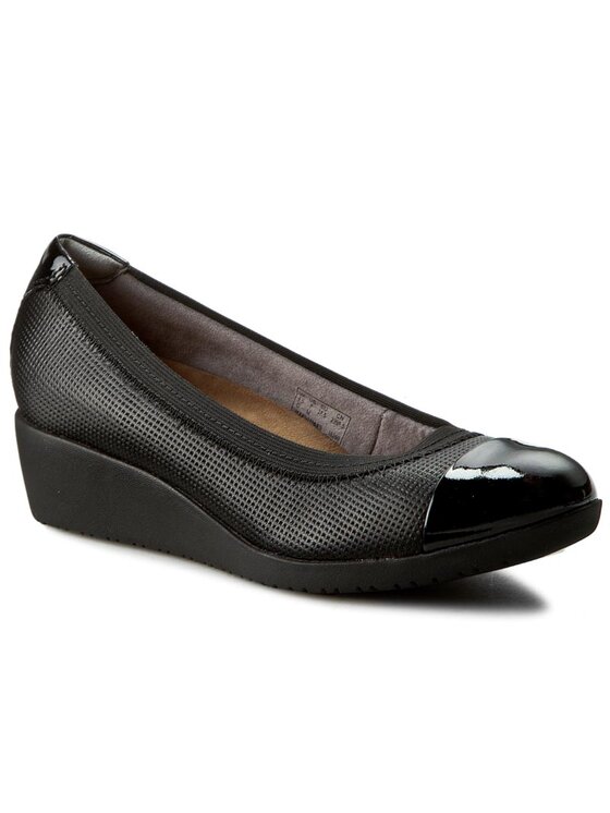 Clarks petula sadie 2025