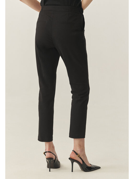TATUUM TATUUM Spodnie materiałowe MAKOLO Czarny Classic Fit