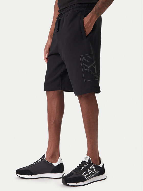 EA7 Emporio Armani EA7 Emporio Armani Športne kratke hlače 7M001491 AF17787 UC001 Črna Regular Fit