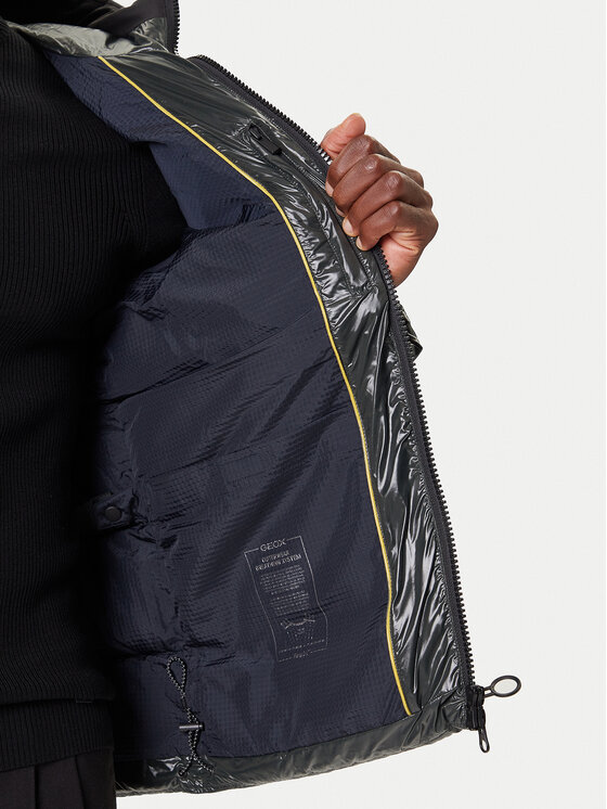 Geox Geox Zimska jakna Spherica M5628H T3121 F3251 Zelena Regular Fit