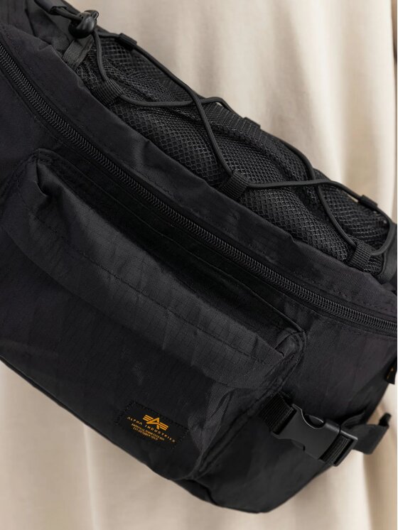 Alpha Industries Alpha Industries Rankinė ant juosmens﻿ AI.156949 Juoda