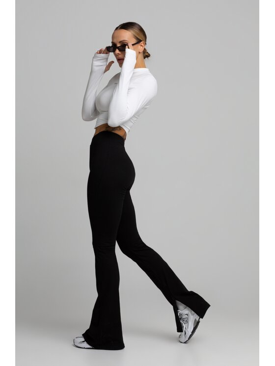 Chiara Wear Chiara Wear Spodnie materiałowe FLARE Czarny Regular Fit
