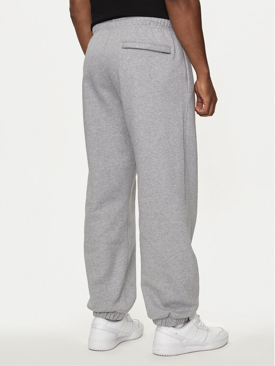 Guess Jeans Guess Jeans Pantaloni da tuta M4YB18 K9V31 Grigio Regular Fit