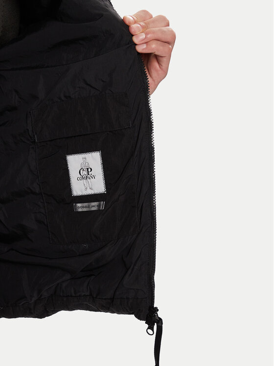 C.P. Company C.P. Company Pehelykabát 19CMOW011A005904G Fekete Regular Fit