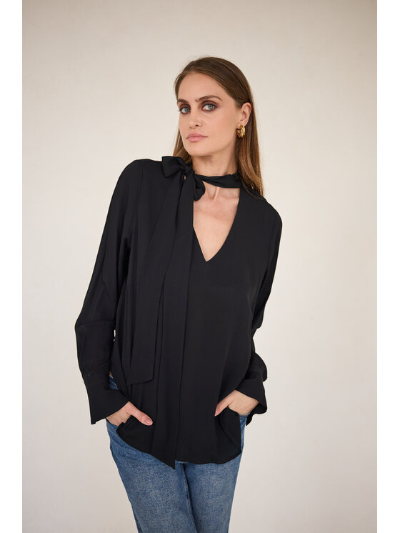 Entelier Entelier Bluzka z wiązaniem Czarny Relaxed Fit
