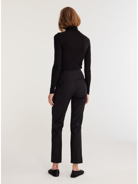 Róhe Róhe Pantaloni chino 408-30-216-138 Nero Regular Fit