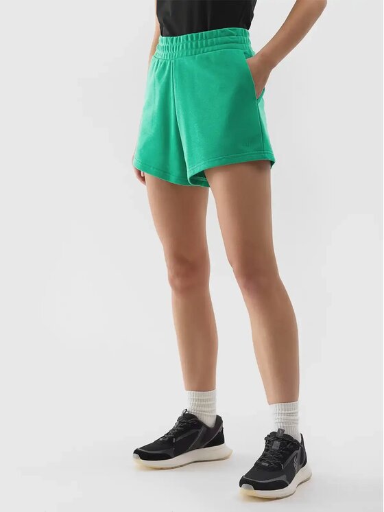 4F 4F Szorty materiałowe 4FWSS24TSHOF286-41S Zielony Regular Fit