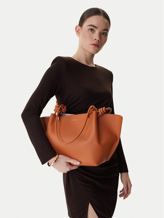 Coccinelle Coccinelle Handtasche U07 Coccinellefinn E1 U07 11 02 01 Braun