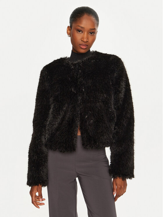 Rinascimento Rinascimento Karusnahk CFC0120143003 Must Regular Fit