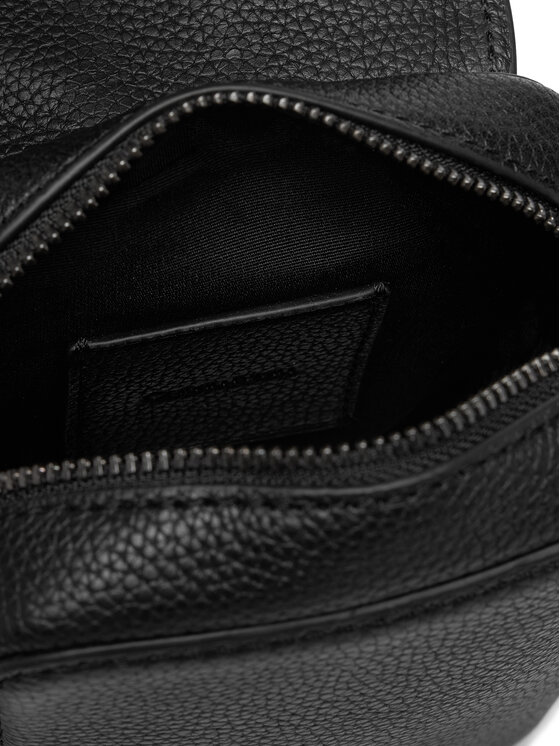 Calvin Klein Calvin Klein Crossover torbica Leather Slim Flap Reporter LV04D3323G Crna