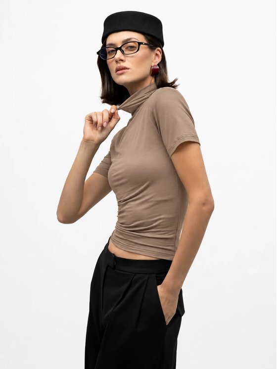 MANDRAGORA MANDRAGORA Bluzka Naia Kremowy Regular Fit