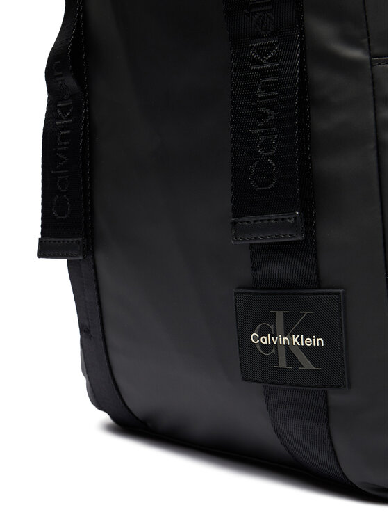 Calvin Klein Calvin Klein Plecak Rubberized Flap Backpack LV04D3479G Czarny