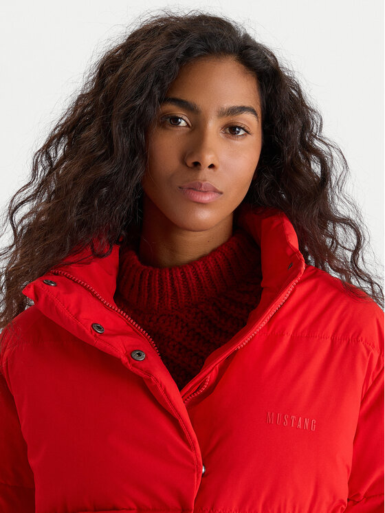 Mustang Mustang Winterjacke Gillian 1016744 Rot Relaxed Fit