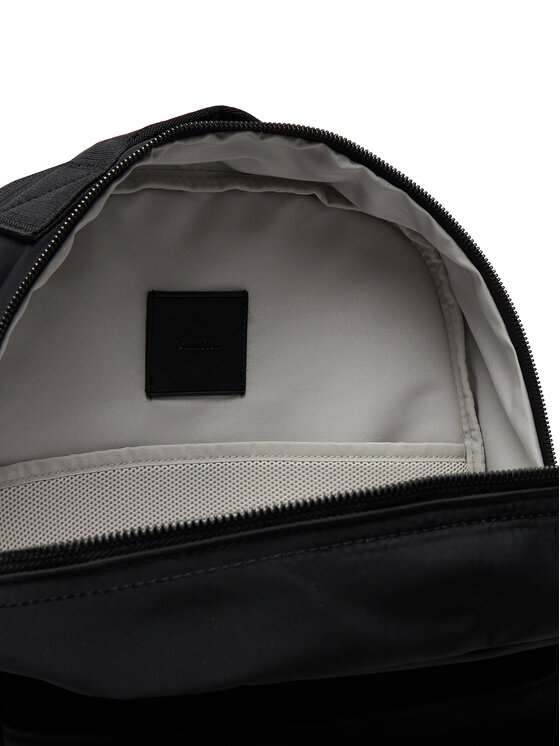 Calvin Klein Jeans Calvin Klein Jeans Hátizsák Ckj Graphic Ck Multi Funct Backp LV04G3162G Fekete