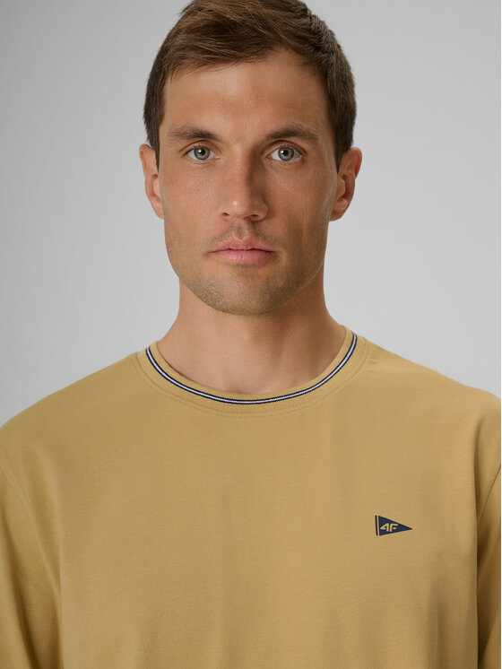 4F 4F T-Shirt LAKESIDE ESCAPE Beżowy Regular Fit