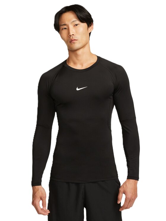 Nike Nike T-Shirt FB7919-010_M Czarny Standard Fit