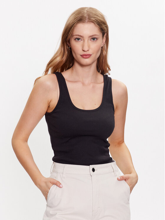 Levi's Top Essential A5906-0000 Čierna Regular Fit