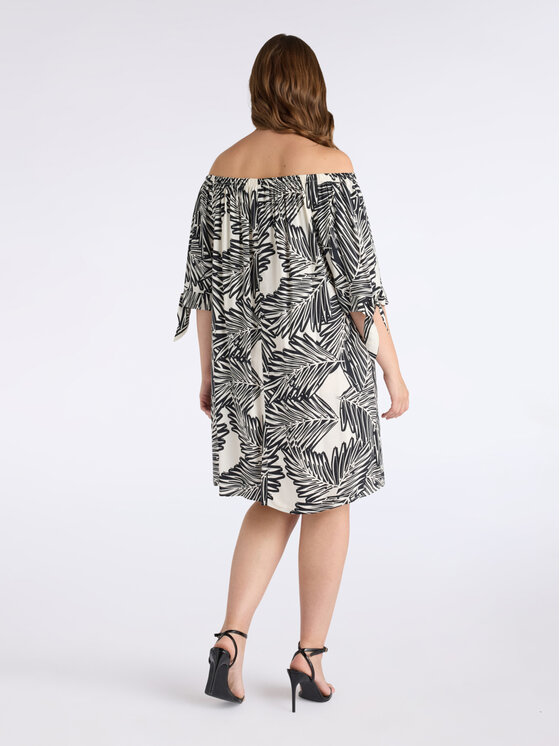 Fiorella Rubino Fiorella Rubino Sukienka codzienna 7004L001169N0S1 Czarny A-Line Fit