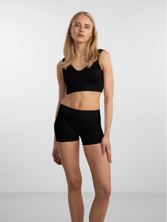 Pieces Pieces Kratke hlače iz tkanine 17065440 Črna Slim Fit
