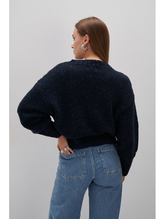 Fobya Fobya Sweter F2055 Granatowy Basic Fit