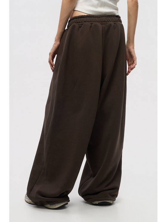 2005 2005 Spodnie dresowe Uniform Baggy Brązowy ciemny Oversize