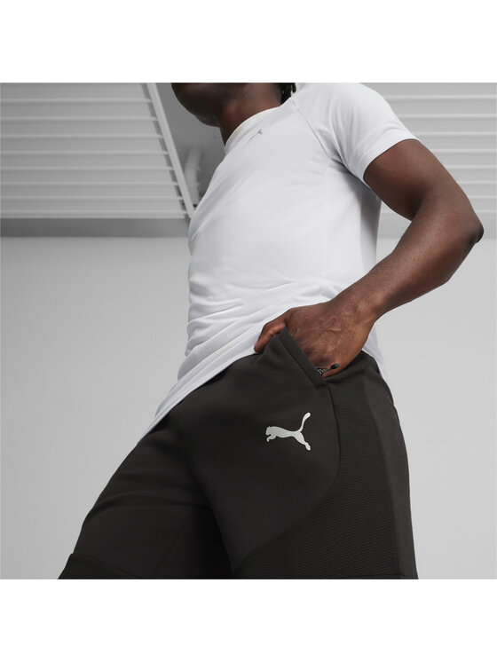 Puma Puma Szorty sportowe 678996 Czarny Regular Fit