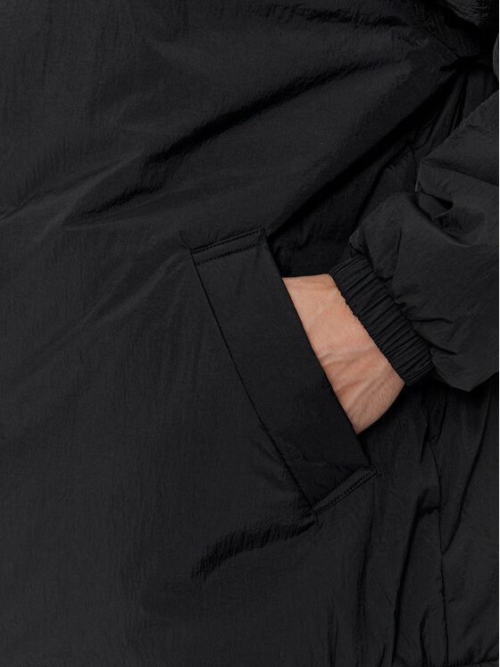 Calvin Klein Jeans Calvin Klein Jeans Μπουφάν μεταβατικό Skater J30J325281 Μαύρο Relaxed Fit