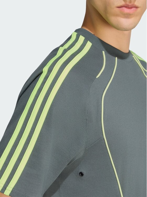 adidas adidas T-Shirt 168108 Szary Regular Fit