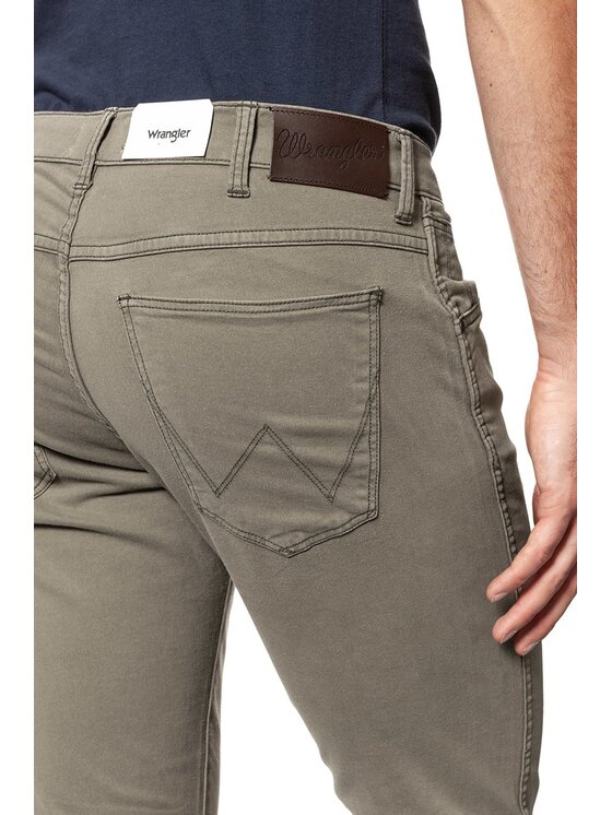 Wrangler Wrangler Pantaloni di tessuto LARSTON Verde Slim Fit