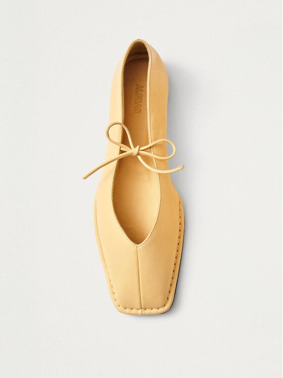 ALOHAS ALOHAS Baleriny Sway Vanilla Leather Ballet Flats Żółty