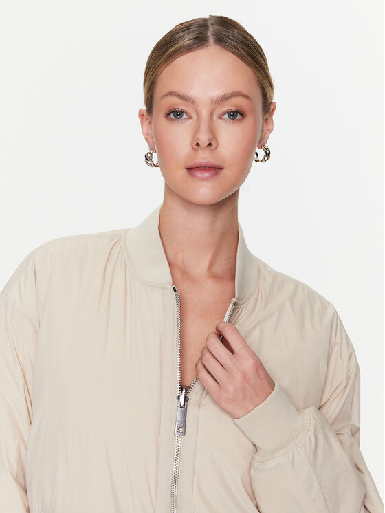 Calvin Klein Calvin Klein Куртка бомбер Light Paded Quilt Bomber Jacket K20K205178 Écru Regular Fit