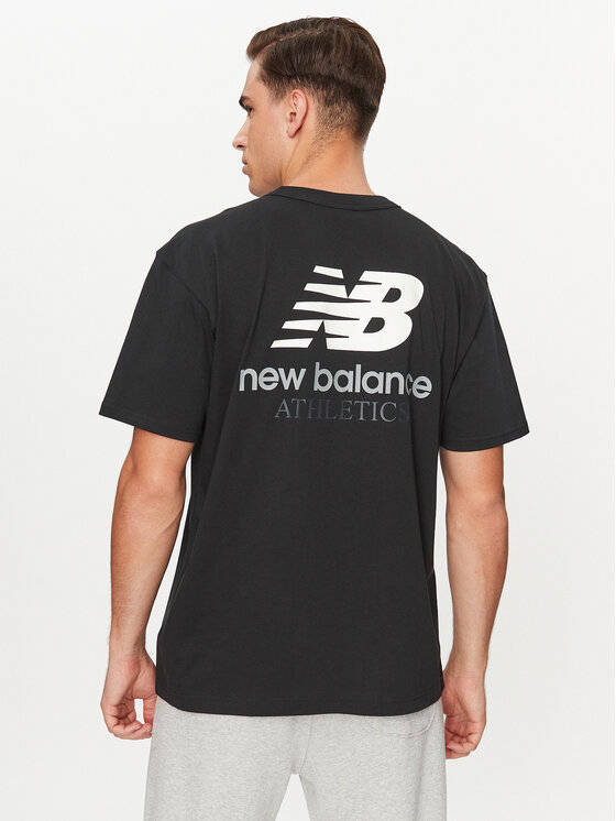 New Balance New Balance Majica Athletics Remastered Graphic Cotton Jersey Short Sleeve T-shirt MT31504 Črna Regular Fit