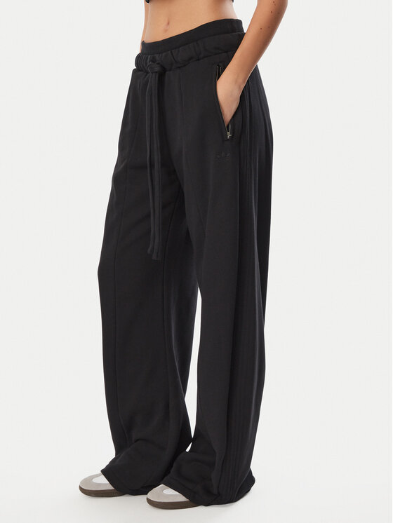 adidas adidas Spodnie dresowe Premium Essentials Firebird KR4518 Czarny Relaxed Fit