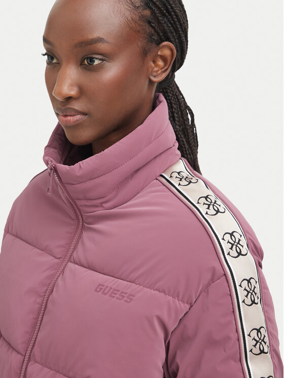 Guess Guess Kurtka zimowa V5BL11 WGYC2 Różowy ciemny Regular Fit