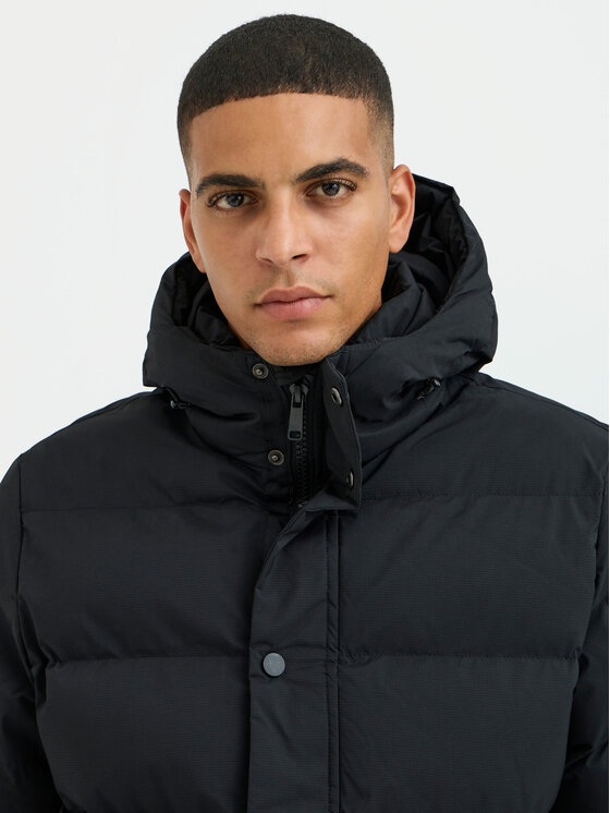 Blend Blend Zimní bunda 20717644 Černá Regular Fit