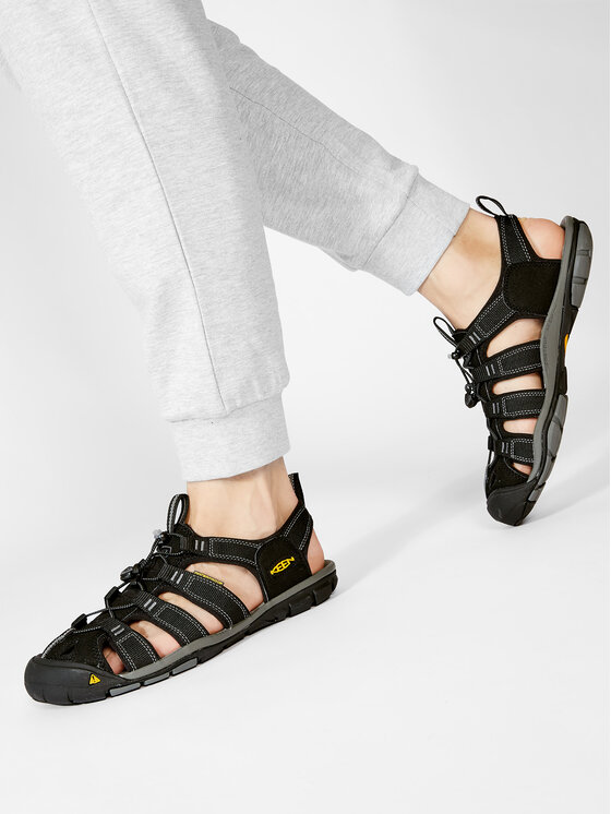 Keen Keen Босоніжки Clearwater Cnx 1008660 Чорний