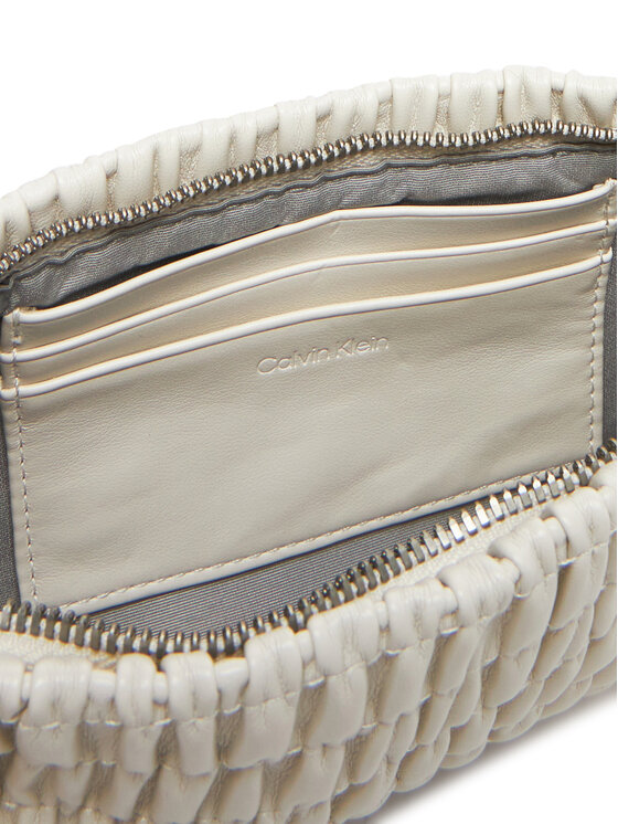 Calvin Klein Jeans Calvin Klein Jeans Torbica Rouched Zip Top Bag LV04K3090G Écru