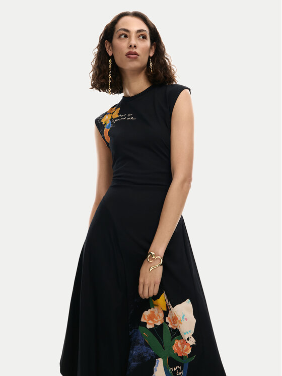 Desigual Desigual Kleid für den Alltag Leyter 26SWVK50 Schwarz Regular Fit